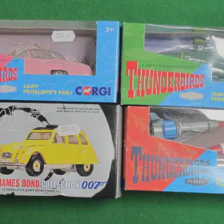 /img/51430-corgi-diecast-uk-storage.webp
