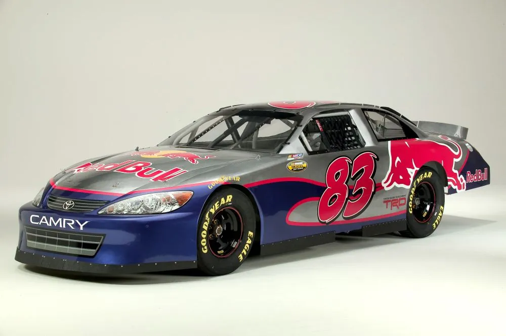 51433 red bull nascar diecast 6