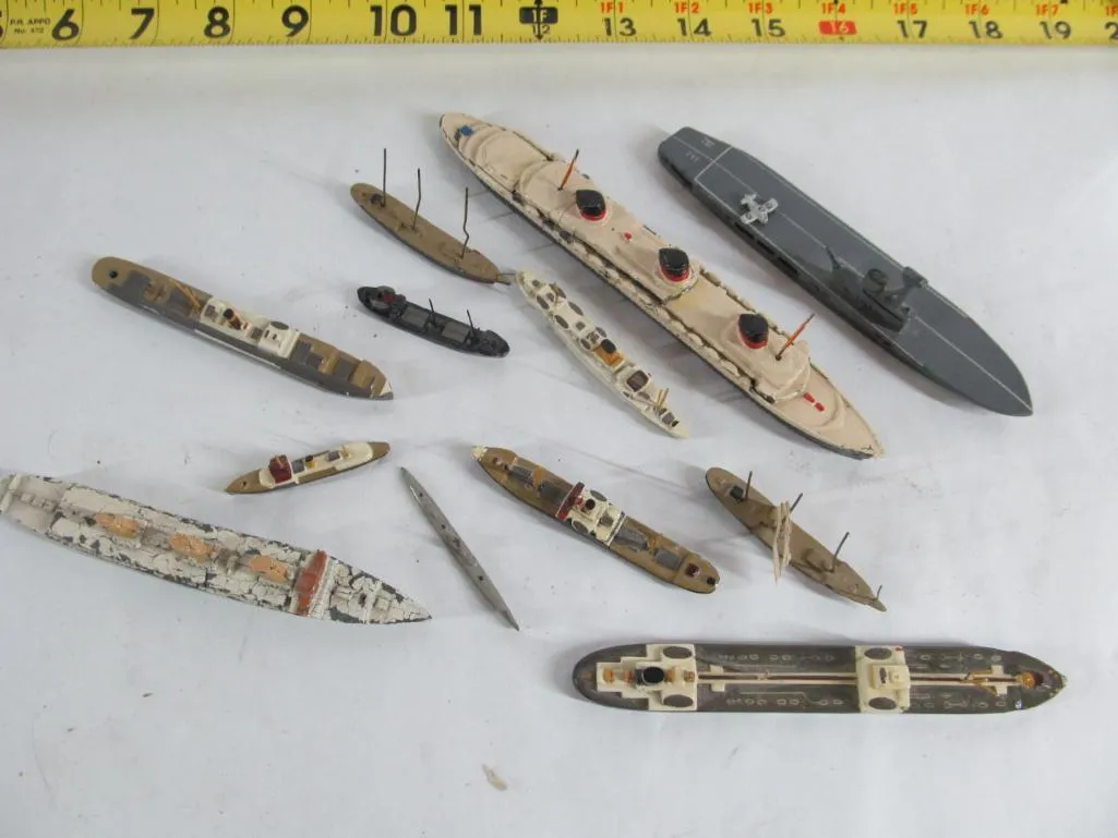 51469 diecast ship warships