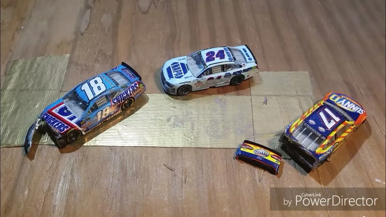 51477 nascar diecast car assembly