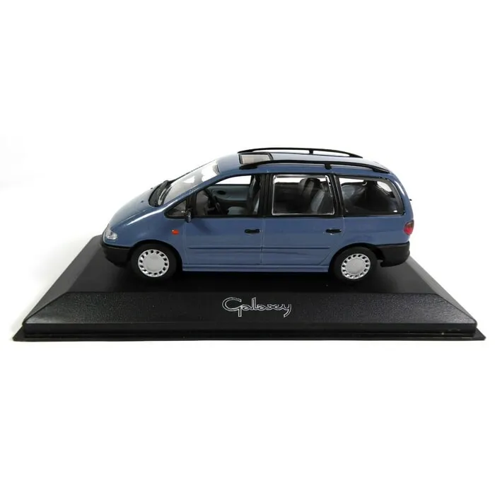 51478 galaxy color diecast interior