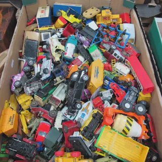/img/51483-cheap-diecast-model-collection.webp