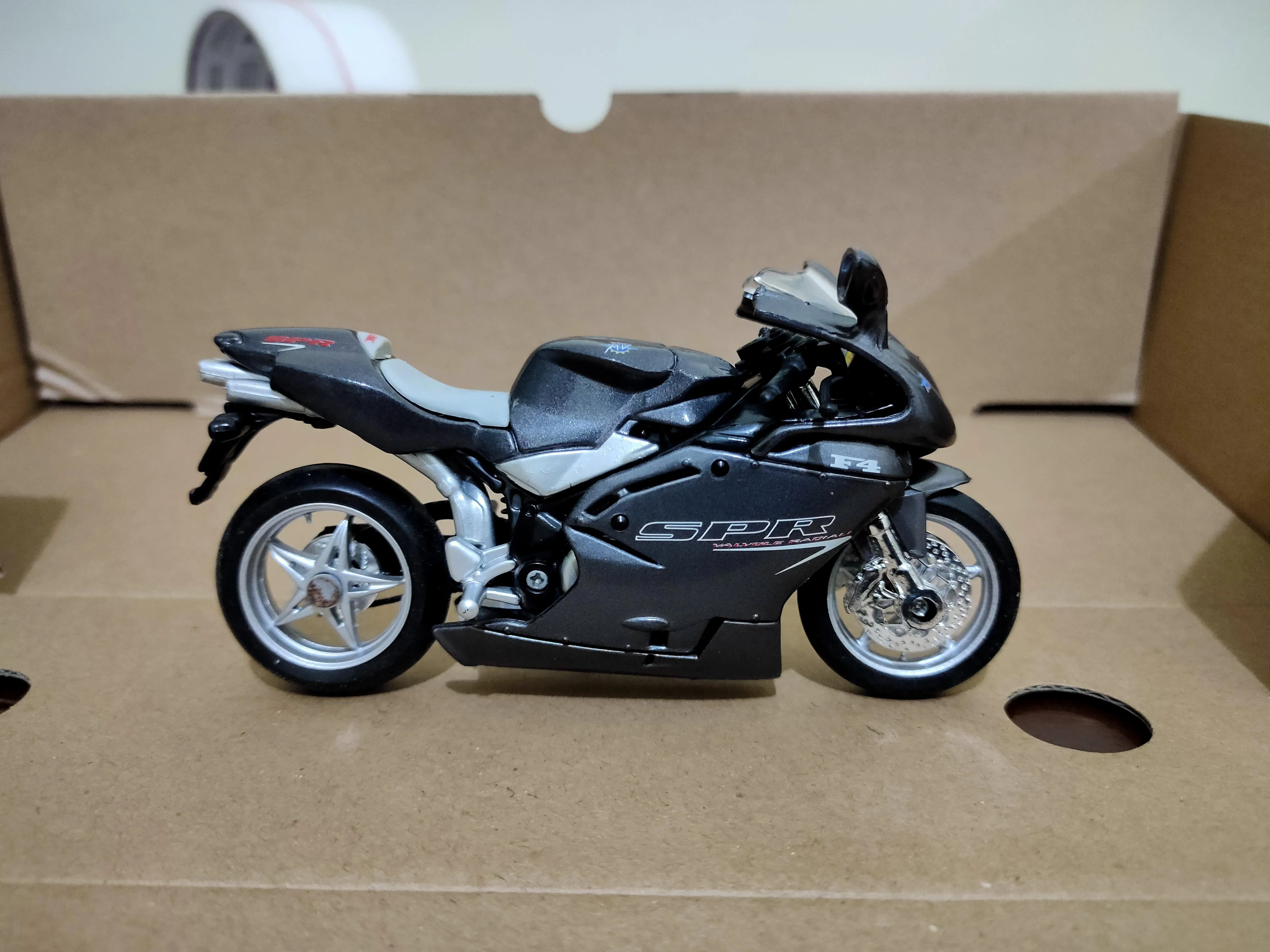 51487 diecast motorbike model 3