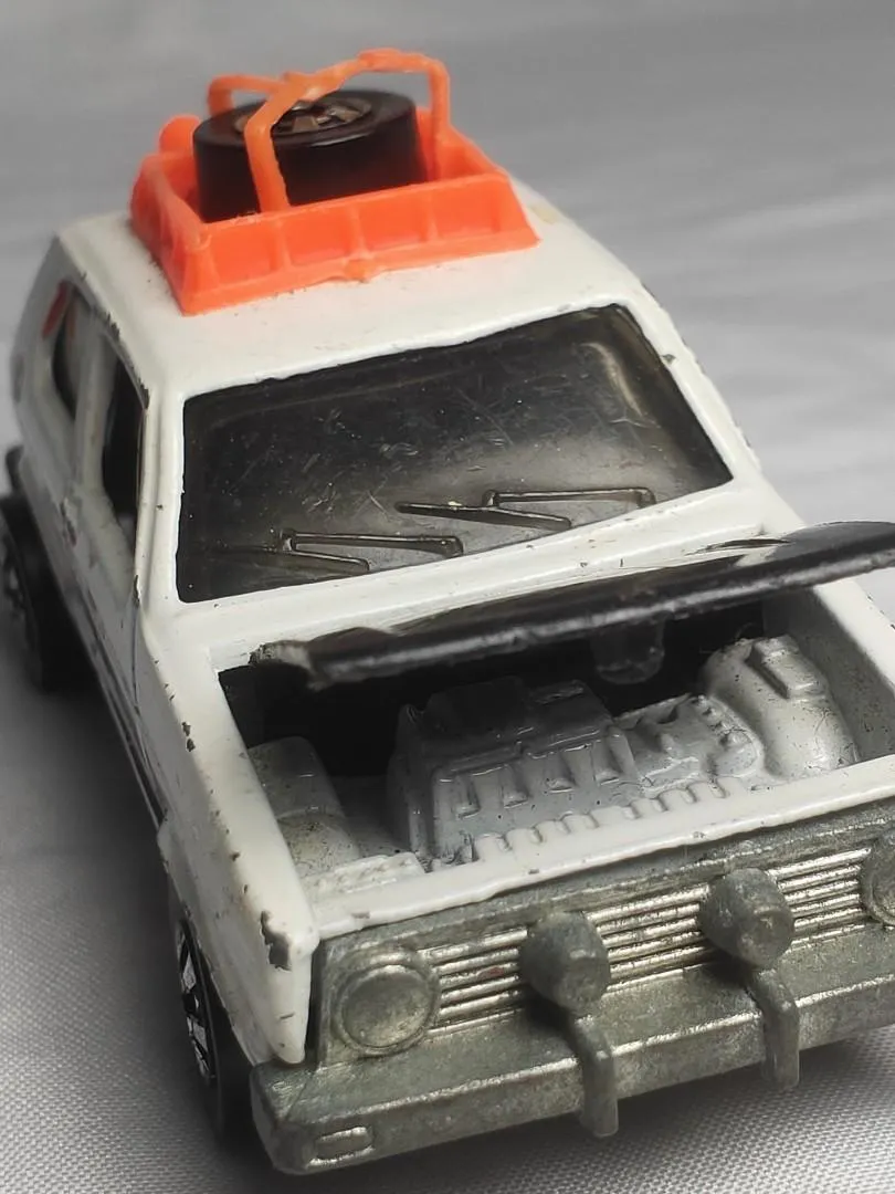 51511 diecast vw golf mk7 display