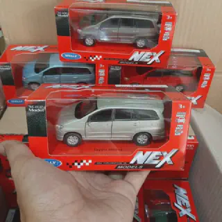 /img/51529-diecast-kijang-innova-online-retailers.webp