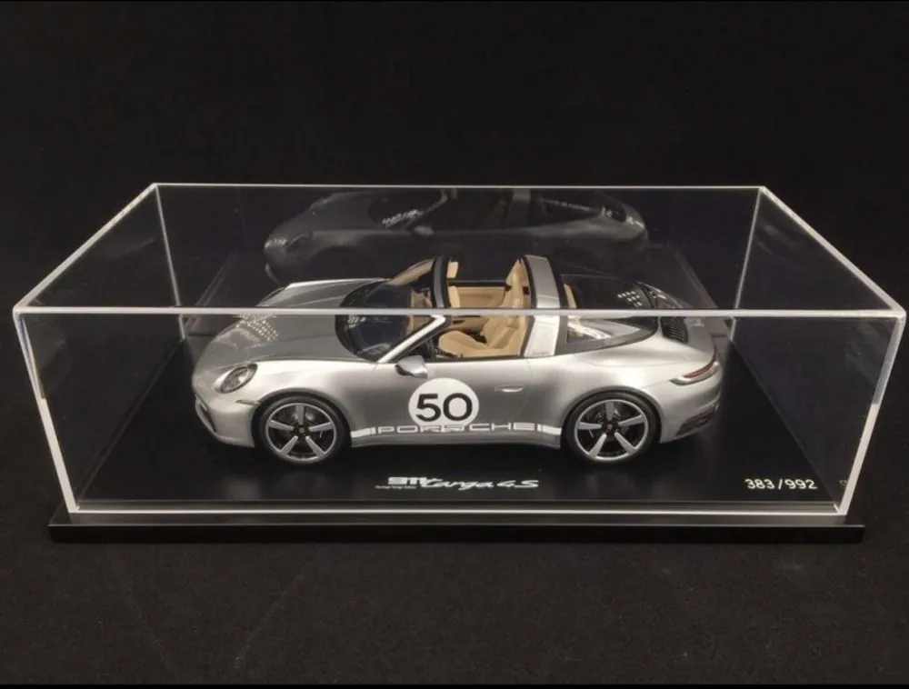 51537 diecast car interior details