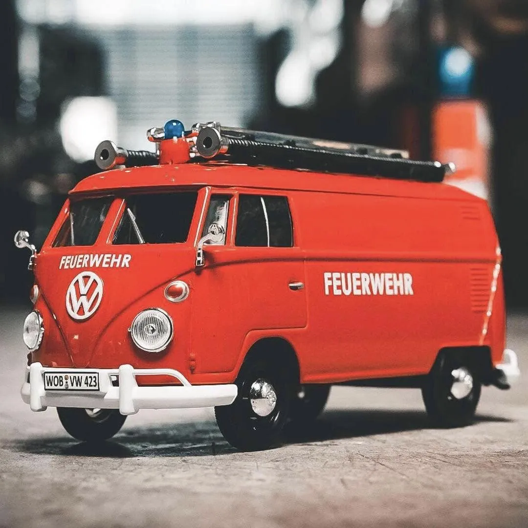 51556 007 diecast collection