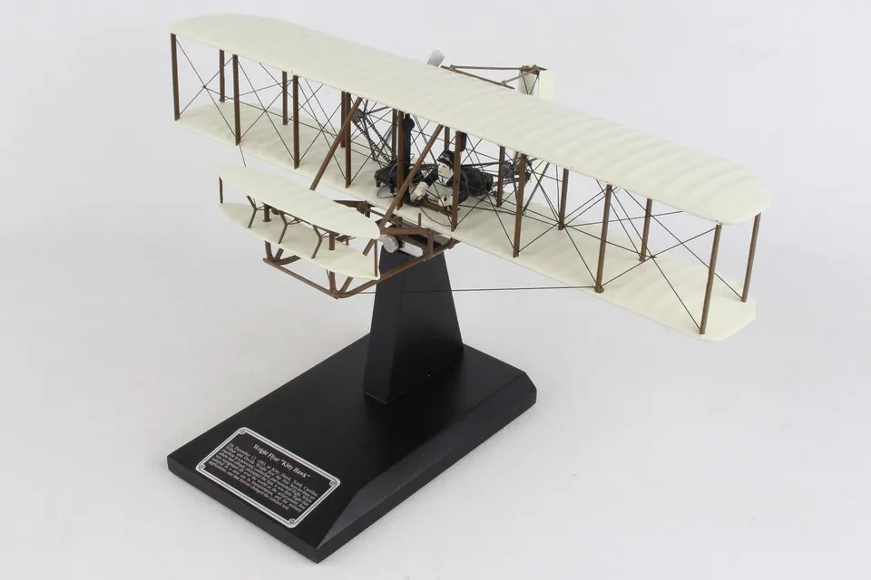 51571 tailwinds diecast replica metal