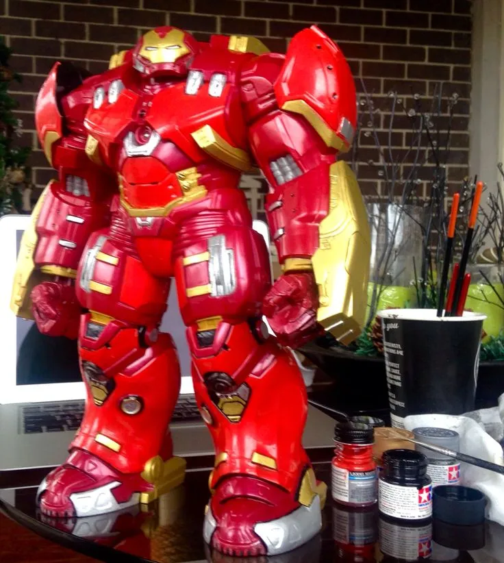 /img/51578-hulkbuster-diecast-collection.webp