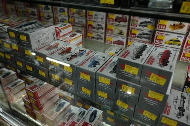 51586 hong kong diecast car model 3