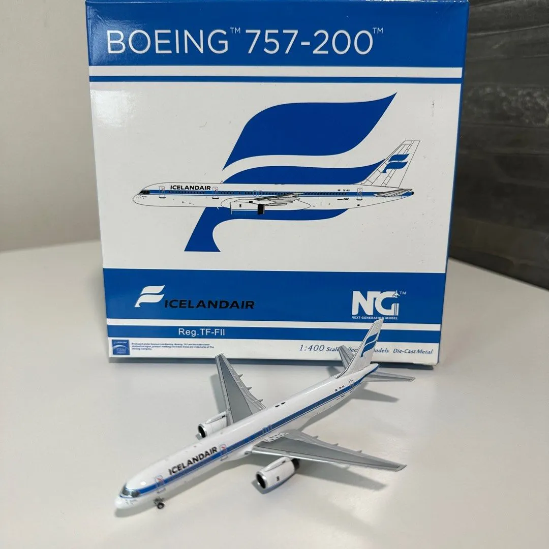 51610 airbus a380 400 scale diecast