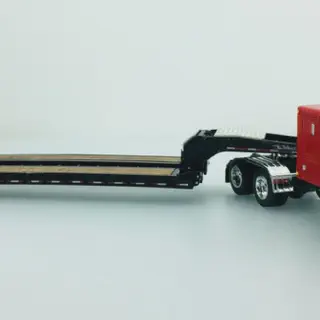 /img/51642-collecting-diecast-trucks.webp