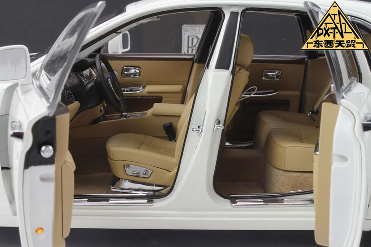 /img/51645-rolls-royce-ghost-diecast-comparison.webp