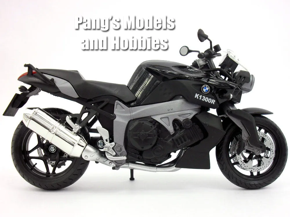 /img/51655-bmw-k1300s-diecast-model-7.webp