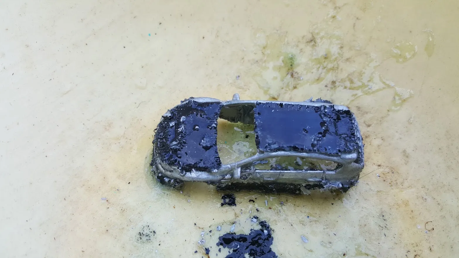 51657 diecast car disassembly