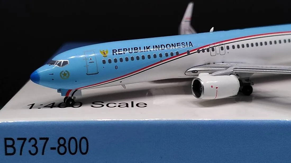 51660 airshop diecast collector image6