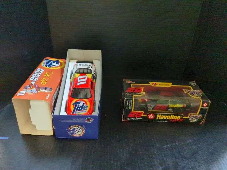 51667 nascar diecast collection