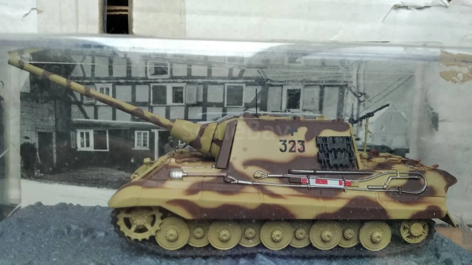 51735 diecast model scales