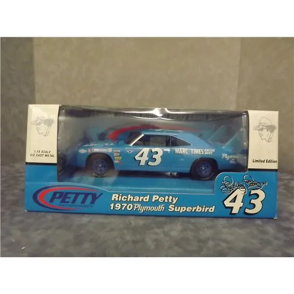 51739 richard petty trophy