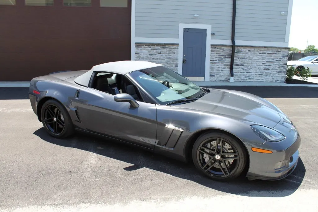 51740 2011 corvette grand sport diecast scale